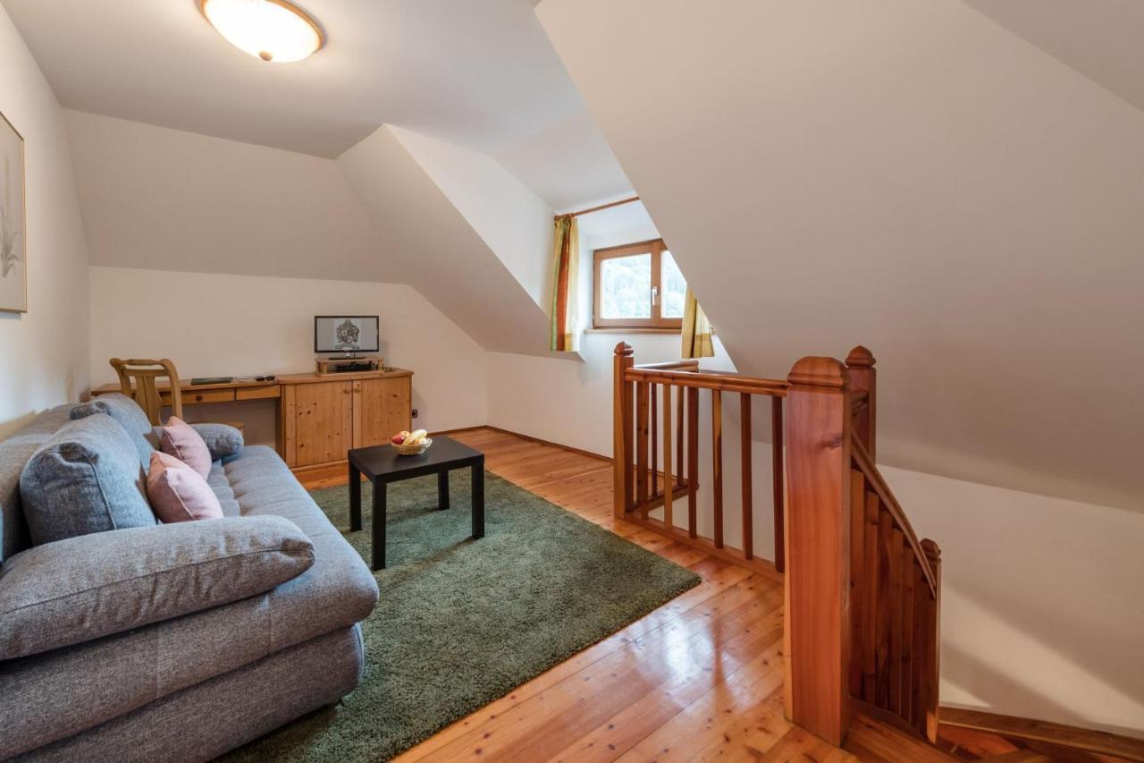 Hotel Gasthof Prunner Gmund in Karnten Luaran gambar