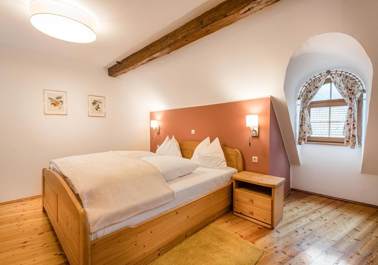 Hotel Gasthof Prunner Gmund in Karnten Luaran gambar